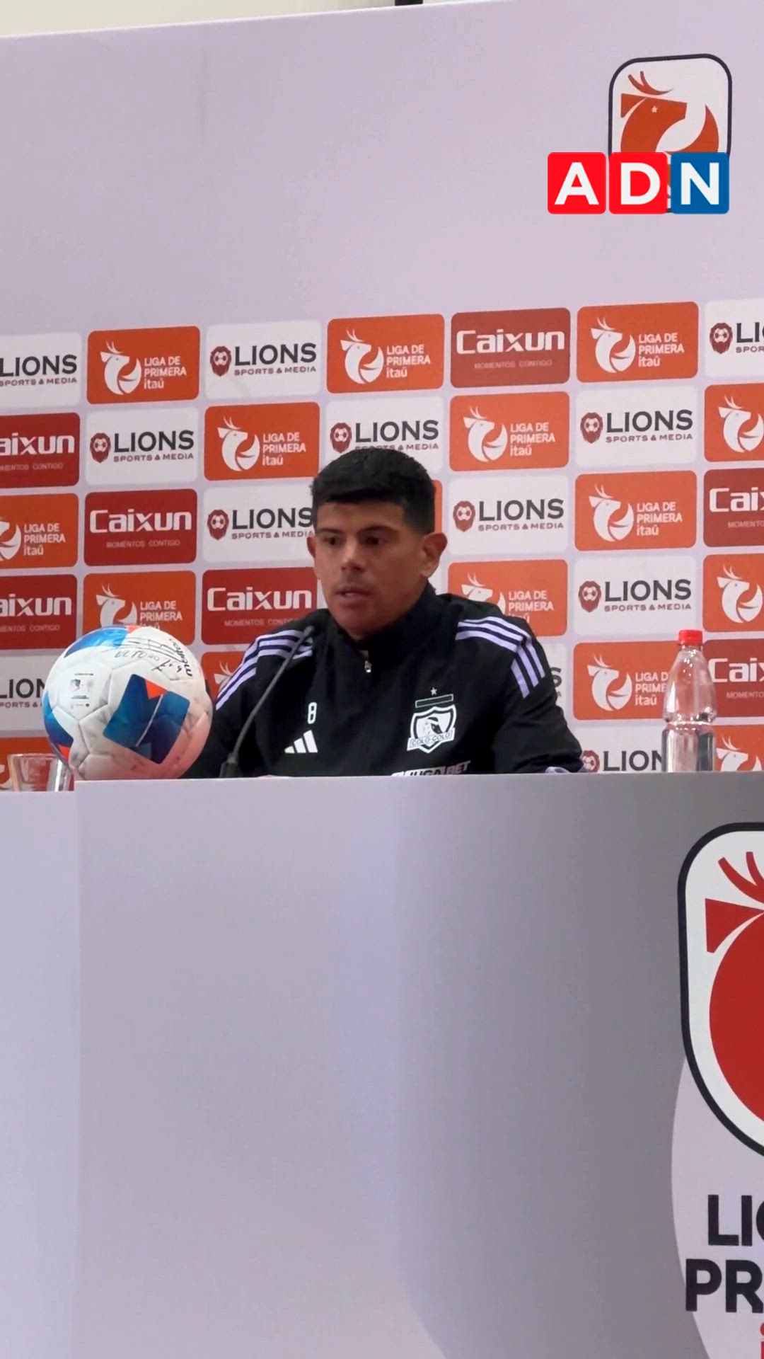 Esteban Pavez responde sobre la posible salida de Jorge Almirón de la banca de Colo Colo